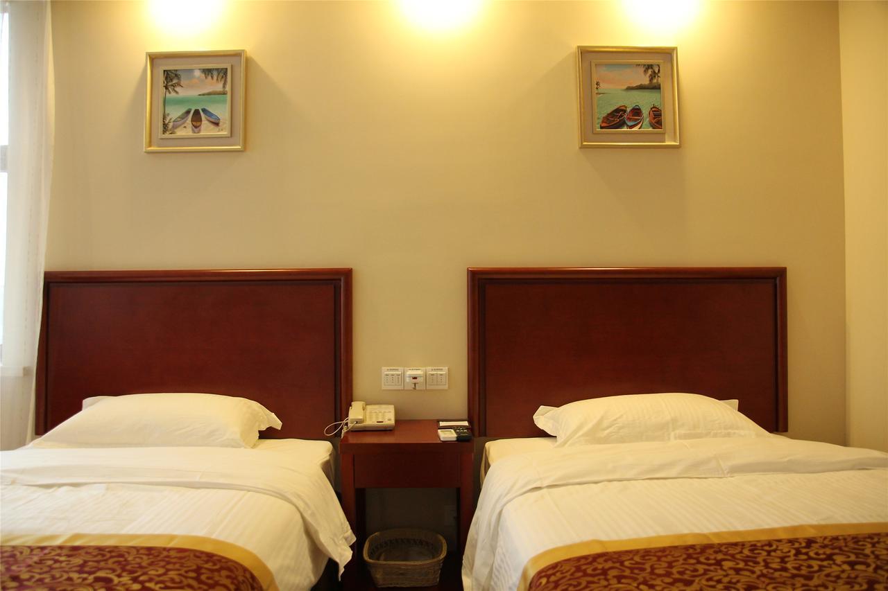 ג'ינגדג'ן Greentree Inn Jiangxi Jindezhen People Square Jindin Business Hotel מראה חיצוני תמונה